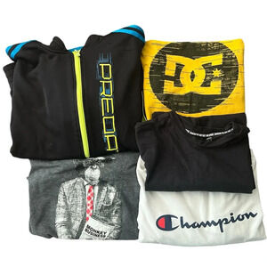 Boys size Medium lot of clothes